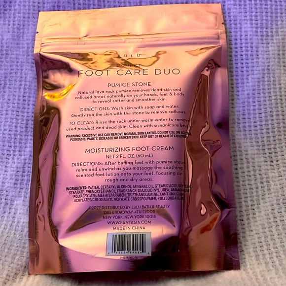 Ulu Foot Care Duo.  Almond vanilla scent. - Picture 2 of 2